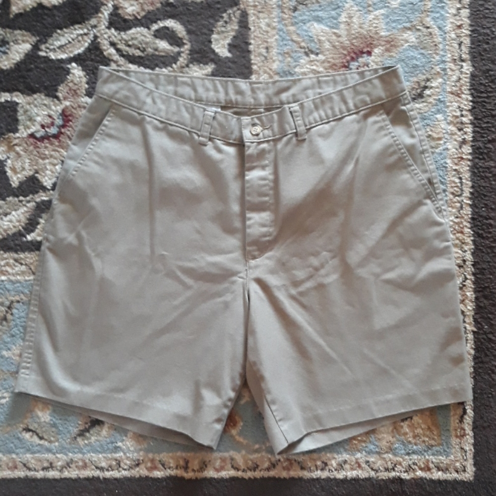Khaki shorts